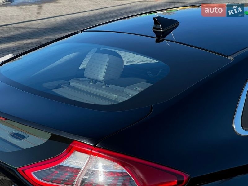 Хэтчбек Hyundai Ioniq 2017 в Кременчуге