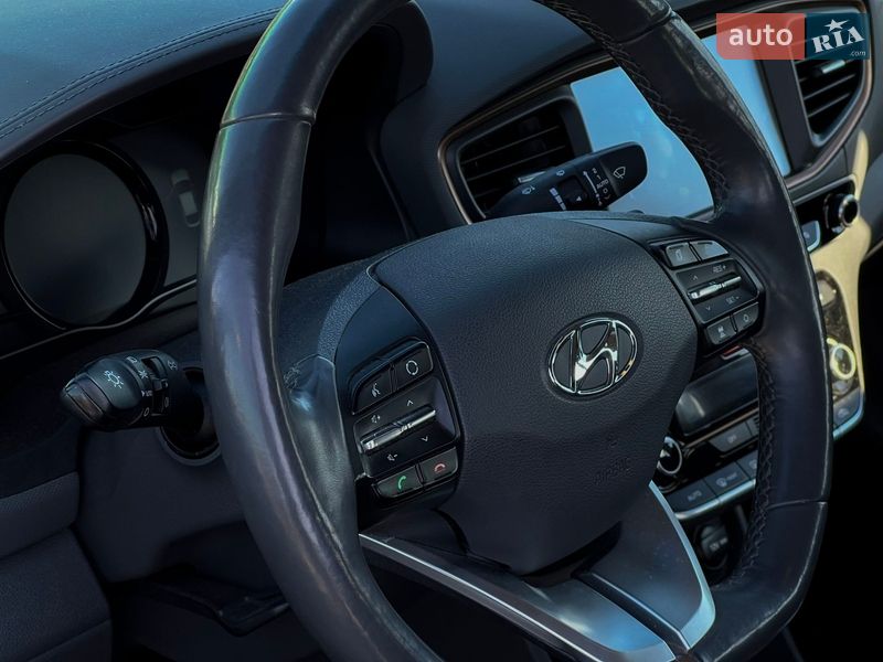 Хэтчбек Hyundai Ioniq 2017 в Кременчуге