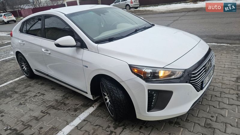 Хэтчбек Hyundai Ioniq 2018 в Борисполе