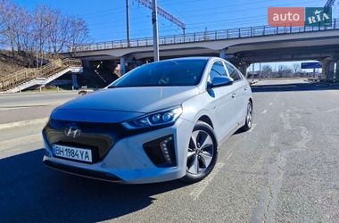 Хэтчбек Hyundai Ioniq 2018 в Одессе