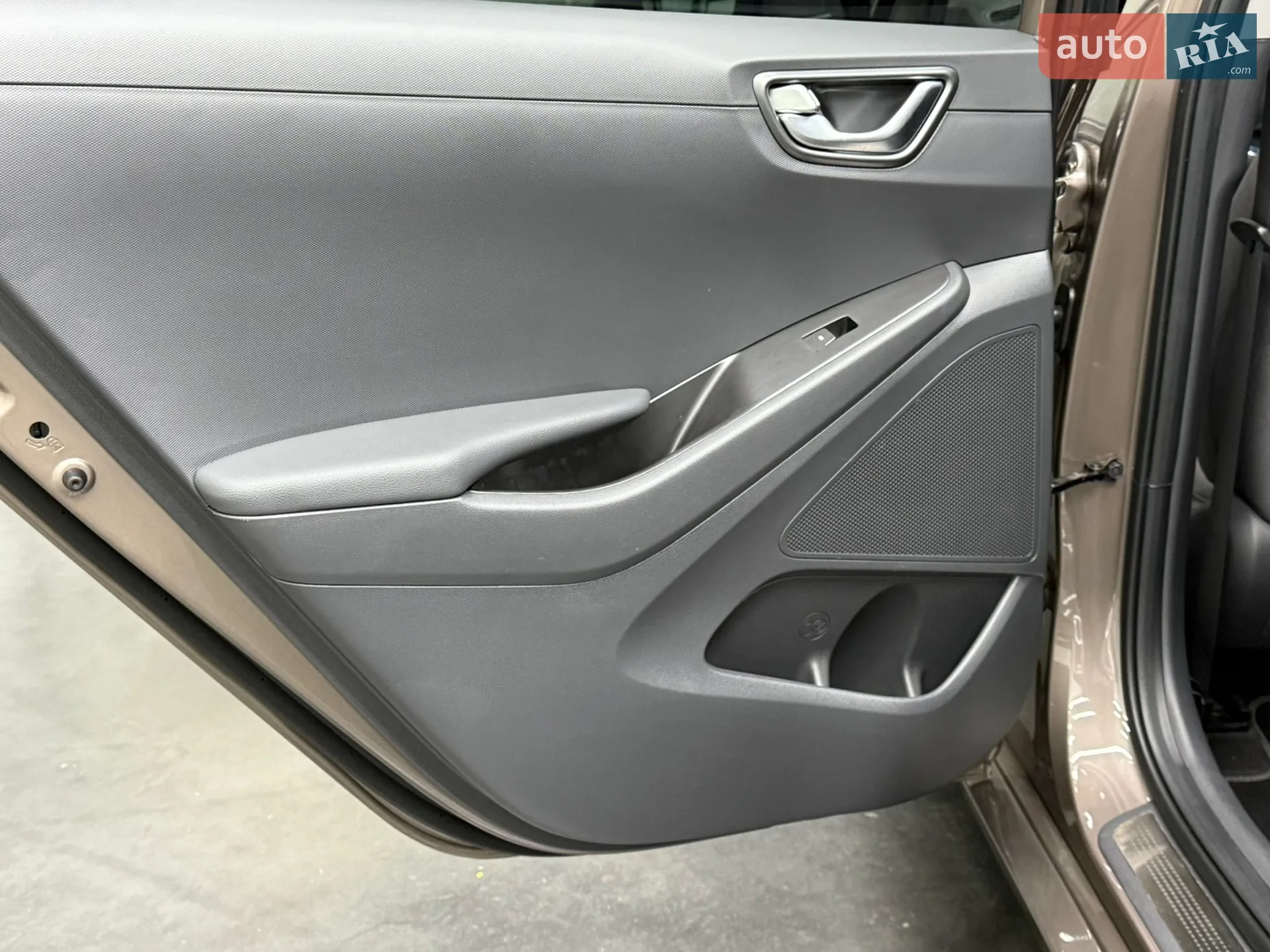 2020 Hyundai IONIQ - мініатюра 28