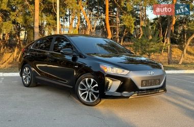 Хэтчбек Hyundai Ioniq 2018 в Киеве
