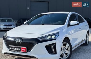 Хэтчбек Hyundai Ioniq 2018 в Львове