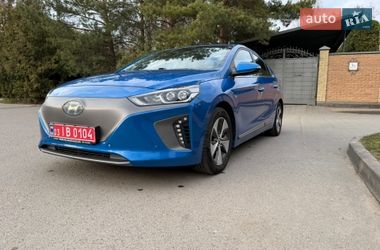 Хэтчбек Hyundai Ioniq 2016 в Луцке