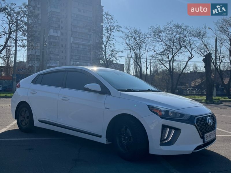 Лифтбек Hyundai Ioniq 2019 в Одессе