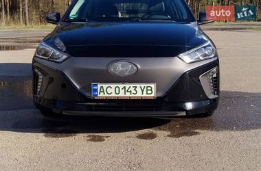 Хэтчбек Hyundai Ioniq 2019 в Маневичах