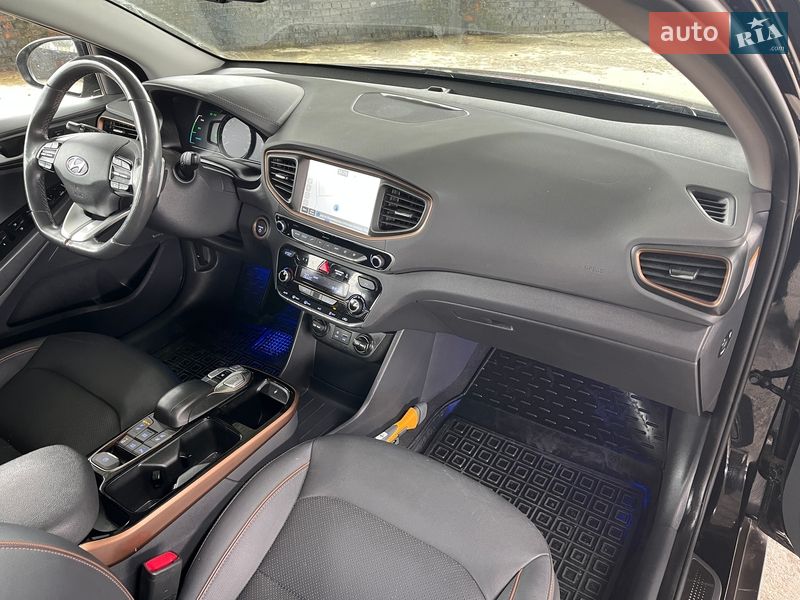 Хэтчбек Hyundai Ioniq 2019 в Виннице