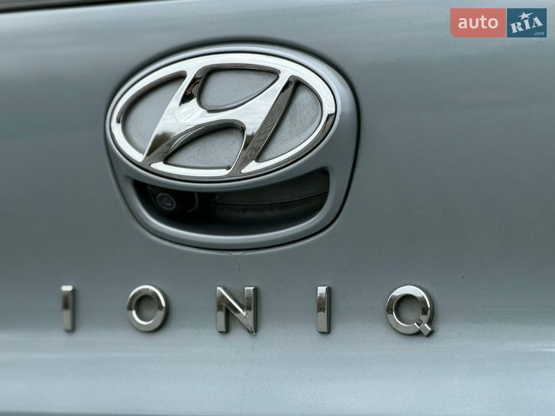 Хэтчбек Hyundai Ioniq 2018 в Тернополе