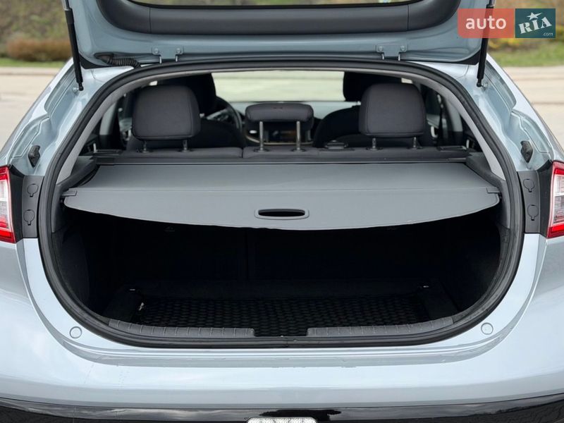 Хэтчбек Hyundai Ioniq 2018 в Тернополе
