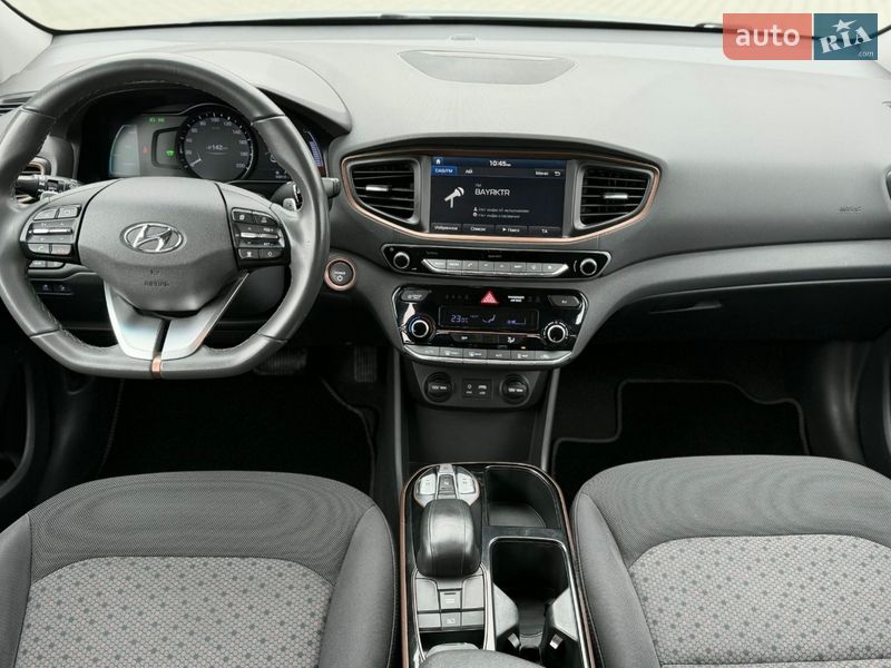Хэтчбек Hyundai Ioniq 2018 в Тернополе
