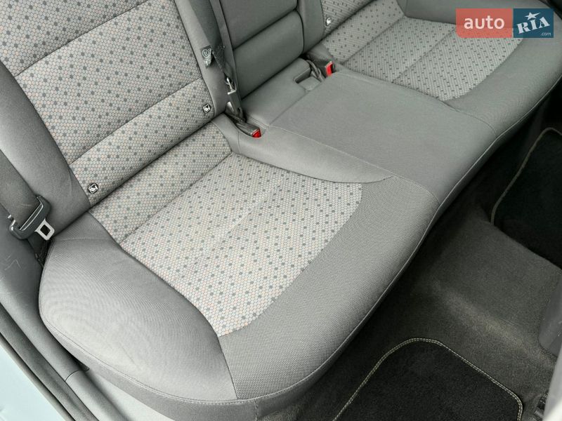 Хэтчбек Hyundai Ioniq 2018 в Тернополе