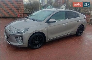Лифтбек Hyundai Ioniq 2019 в Ровно