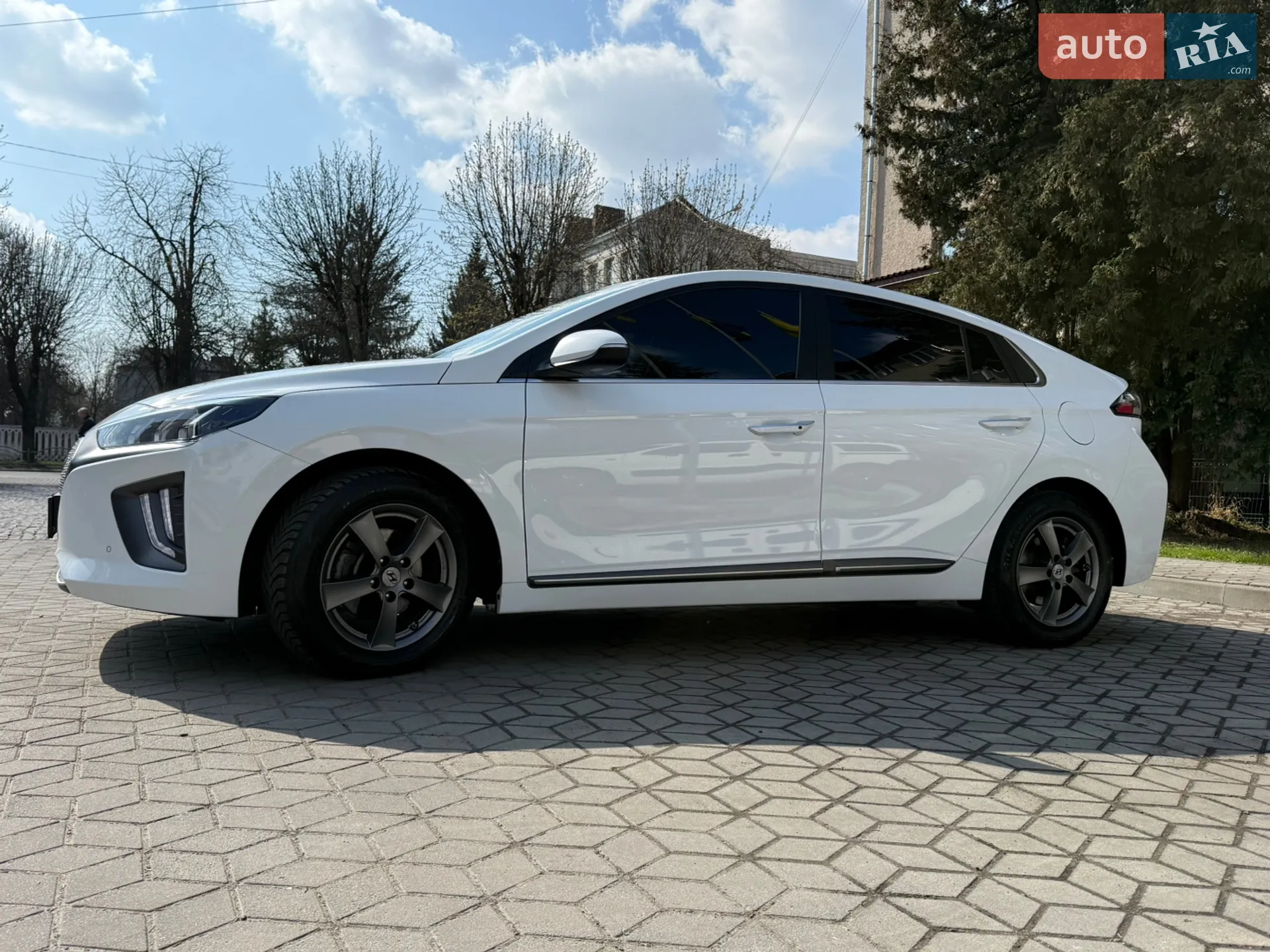2021 Hyundai IONIQ - мініатюра 9