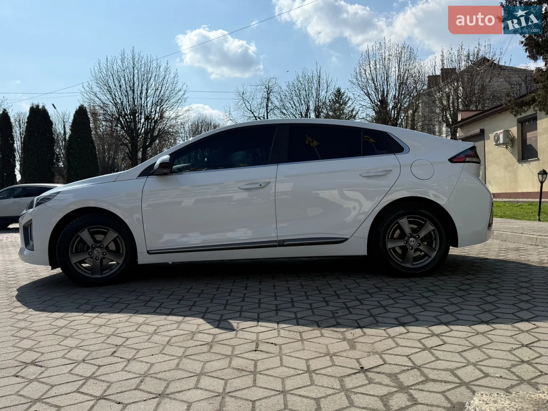 2021 Hyundai IONIQ - мініатюра 11