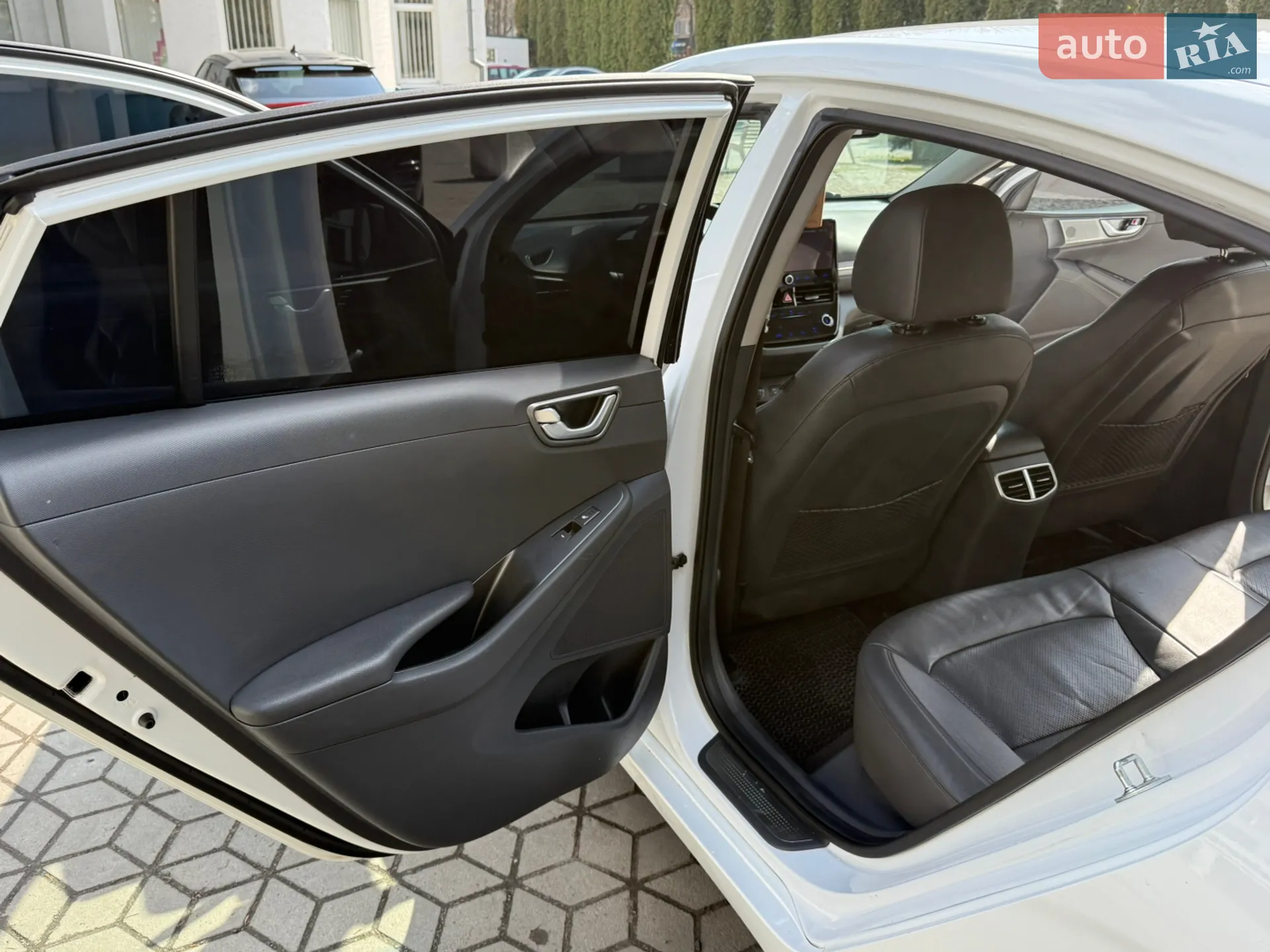 2021 Hyundai IONIQ - мініатюра 56