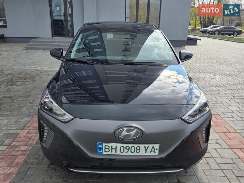 Хэтчбек Hyundai Ioniq 2017 в Черкассах