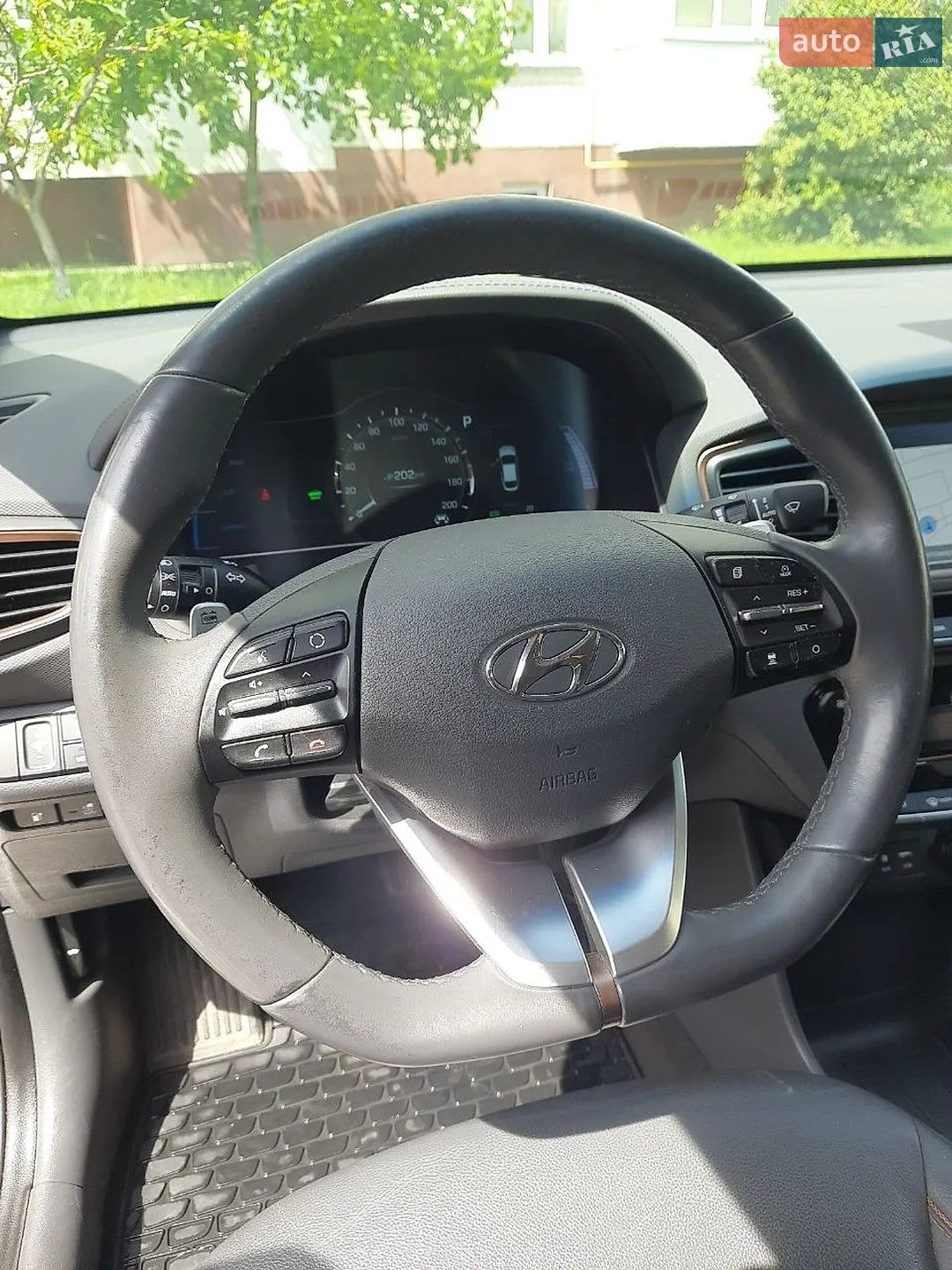 2017 Hyundai IONIQ - мініатюра 11