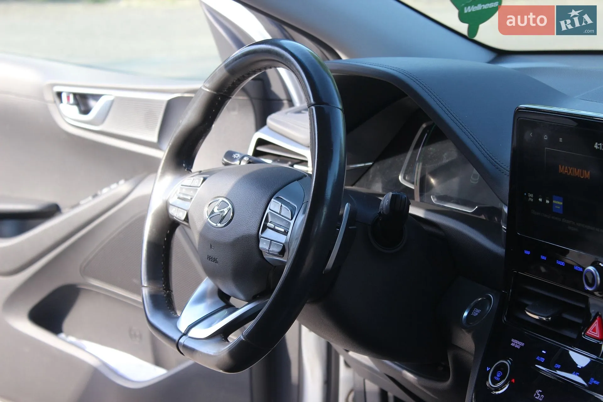 2020 Hyundai IONIQ - мініатюра 32
