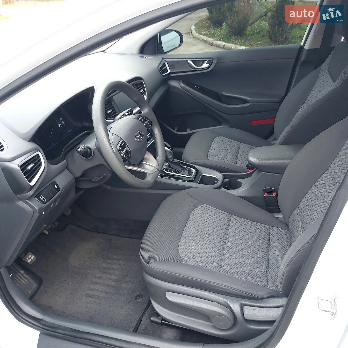 2018 Hyundai IONIQ - мініатюра 10