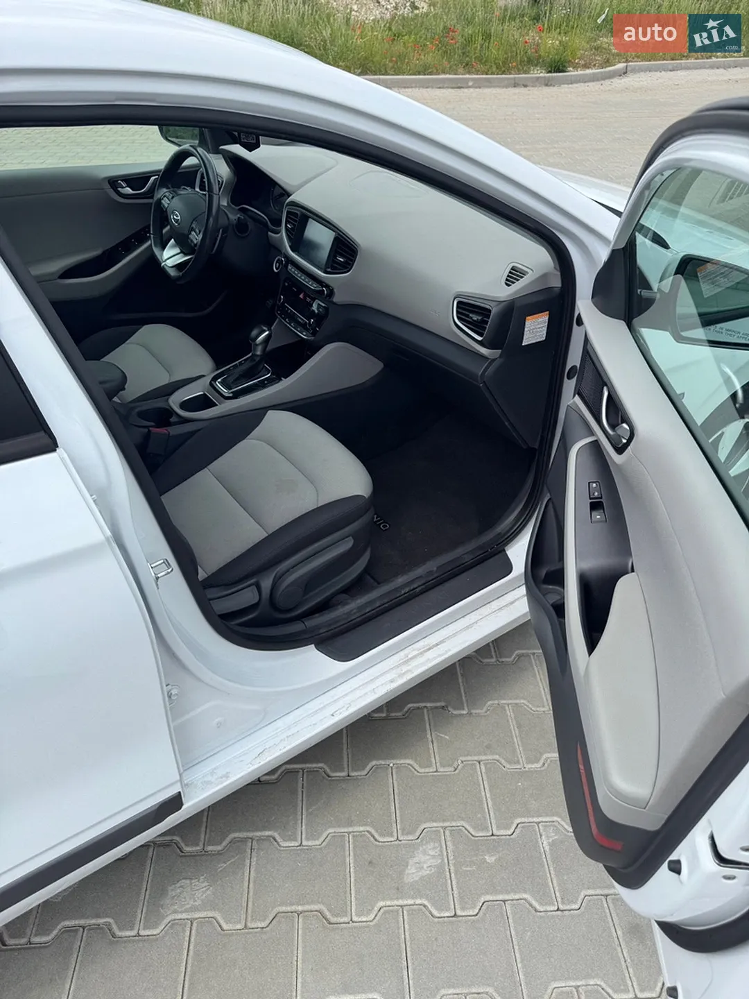 2018 Hyundai IONIQ - мініатюра 17