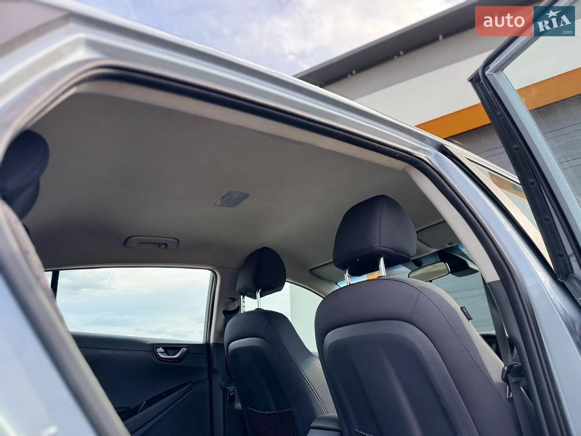 2018 Hyundai IONIQ - мініатюра 22