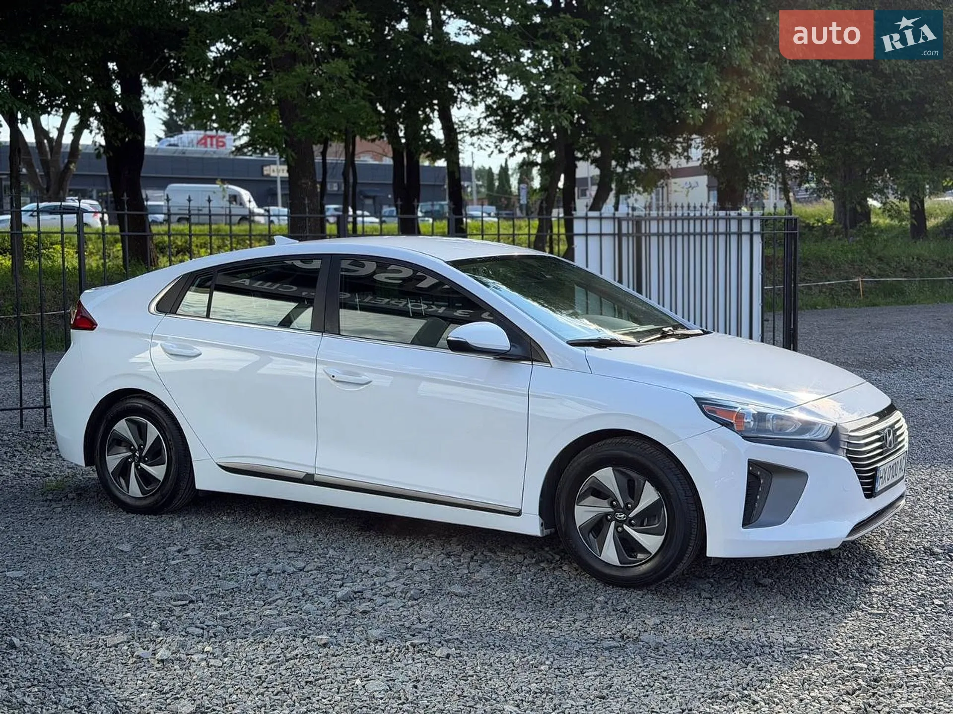 2017 Hyundai IONIQ - мініатюра 15