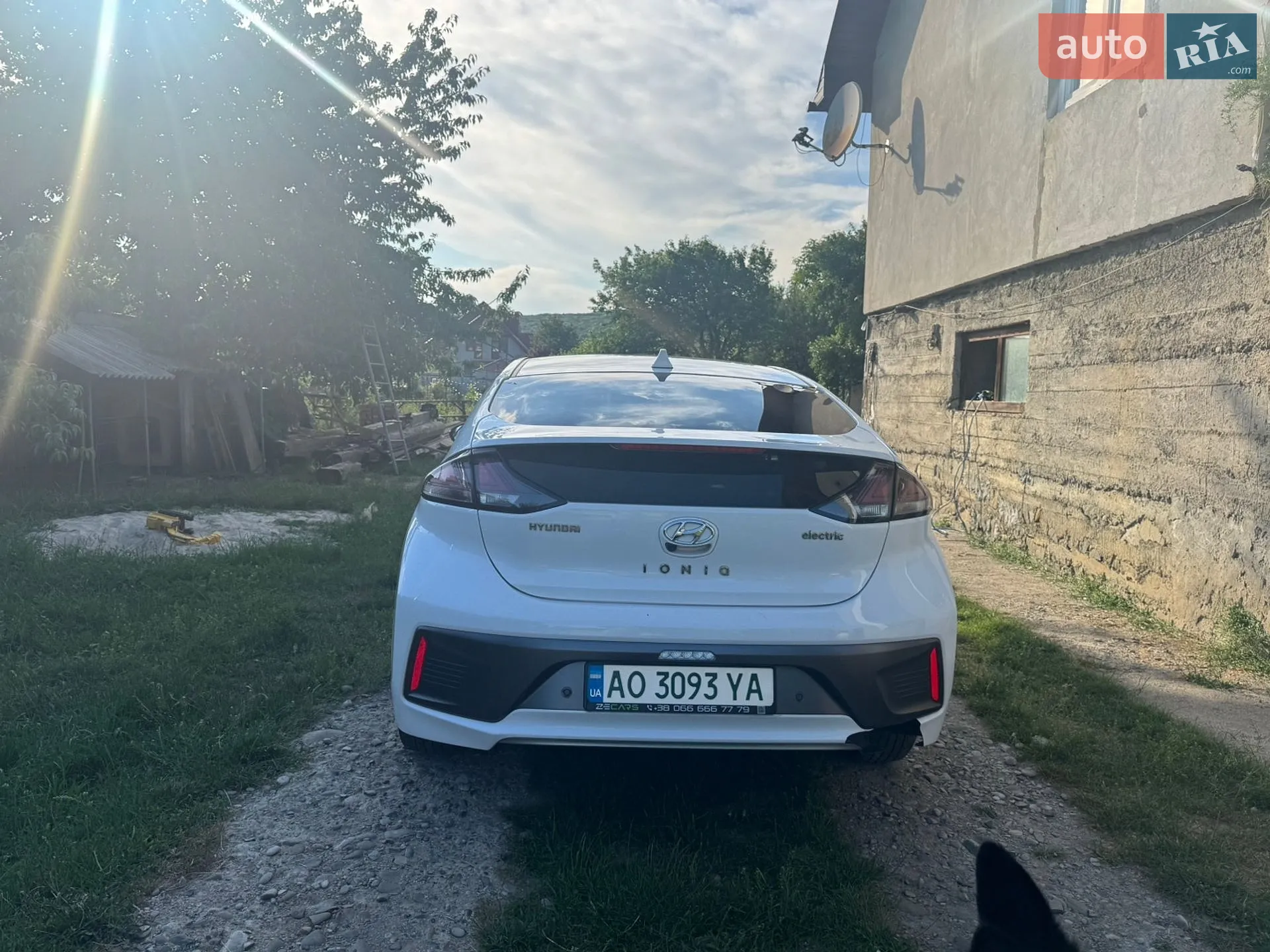 2020 Hyundai IONIQ - мініатюра 9