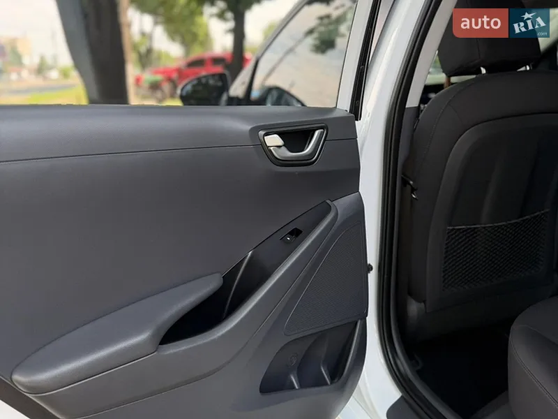 Hyundai Ioniq 2019 VIN KMHC751HFKU044416 фото оголошення 56 з 145
