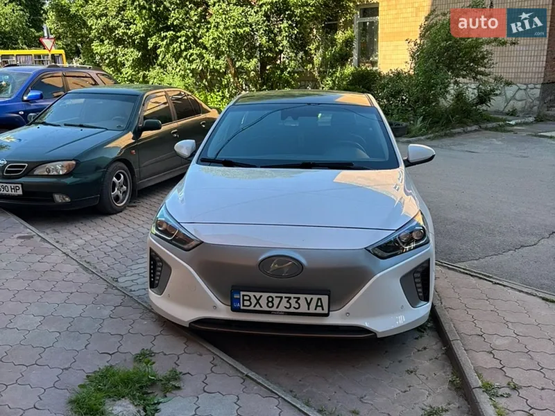 Hyundai Ioniq 2016