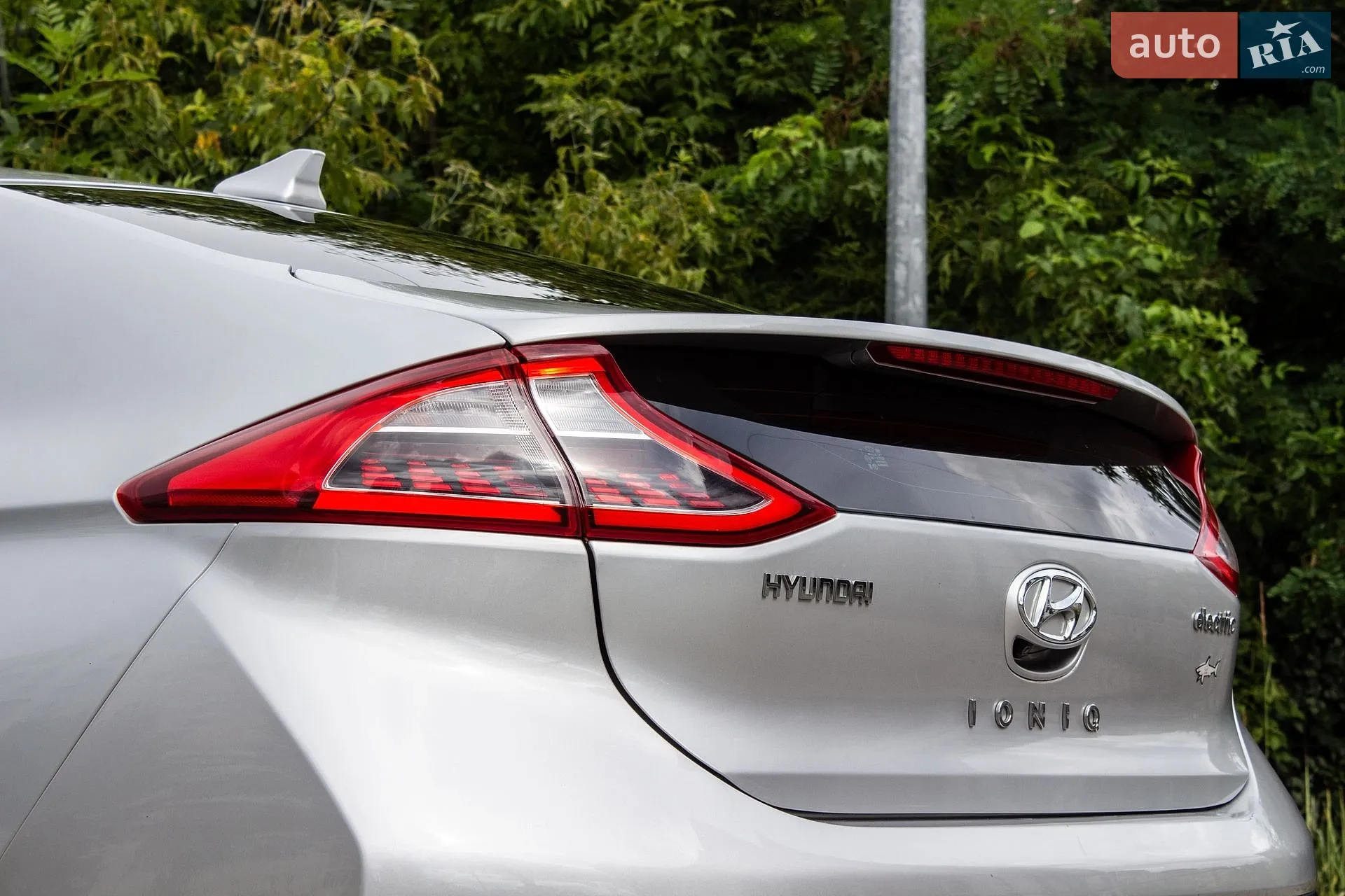 2017 Hyundai IONIQ - мініатюра 27