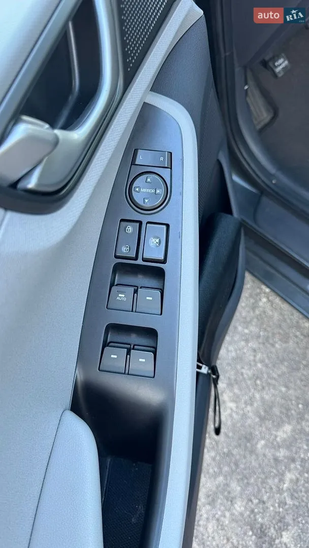 2020 Hyundai IONIQ - мініатюра 11