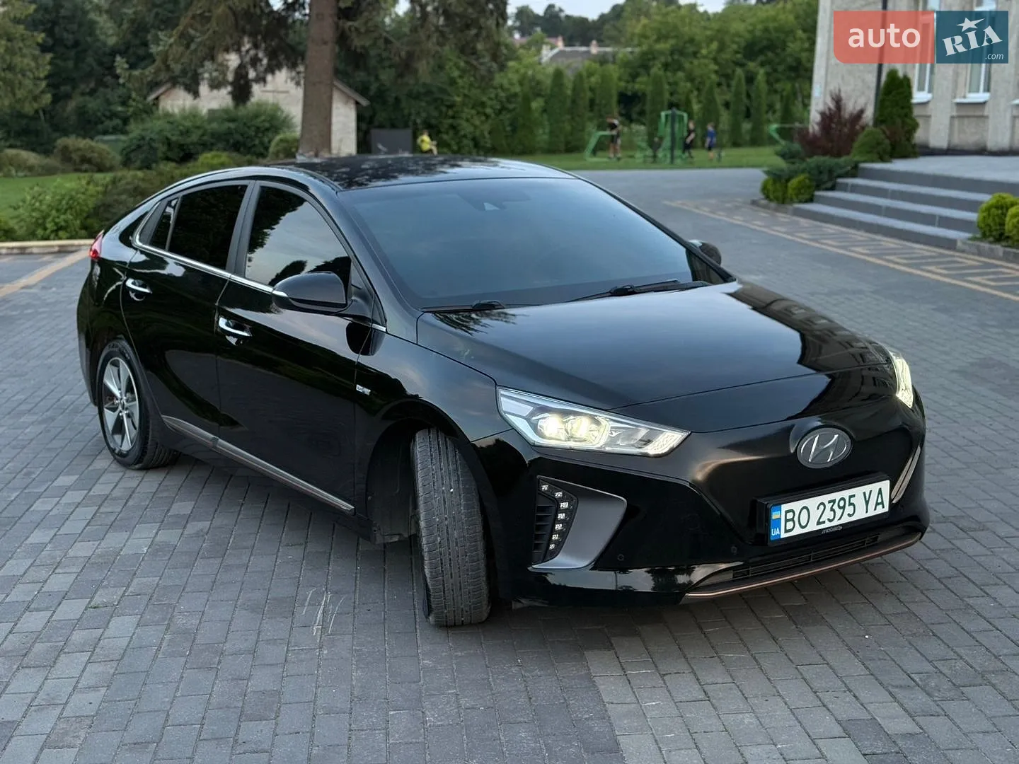 2017 Hyundai IONIQ - мініатюра 8