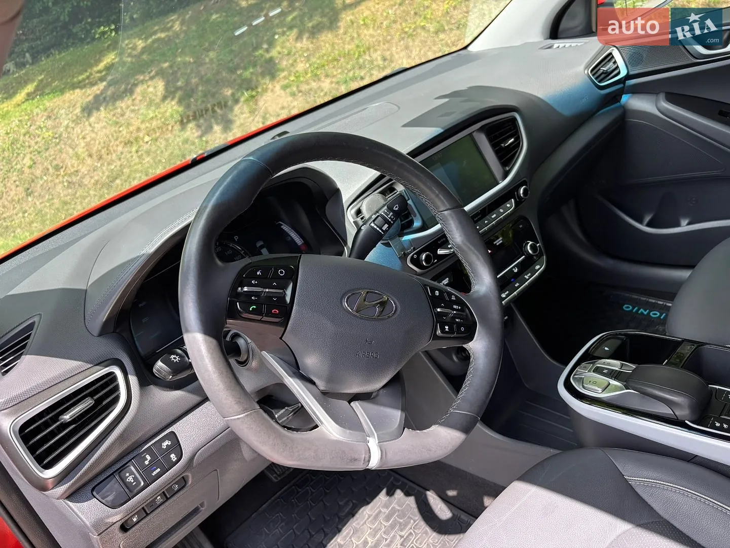 2016 Hyundai IONIQ - мініатюра 27