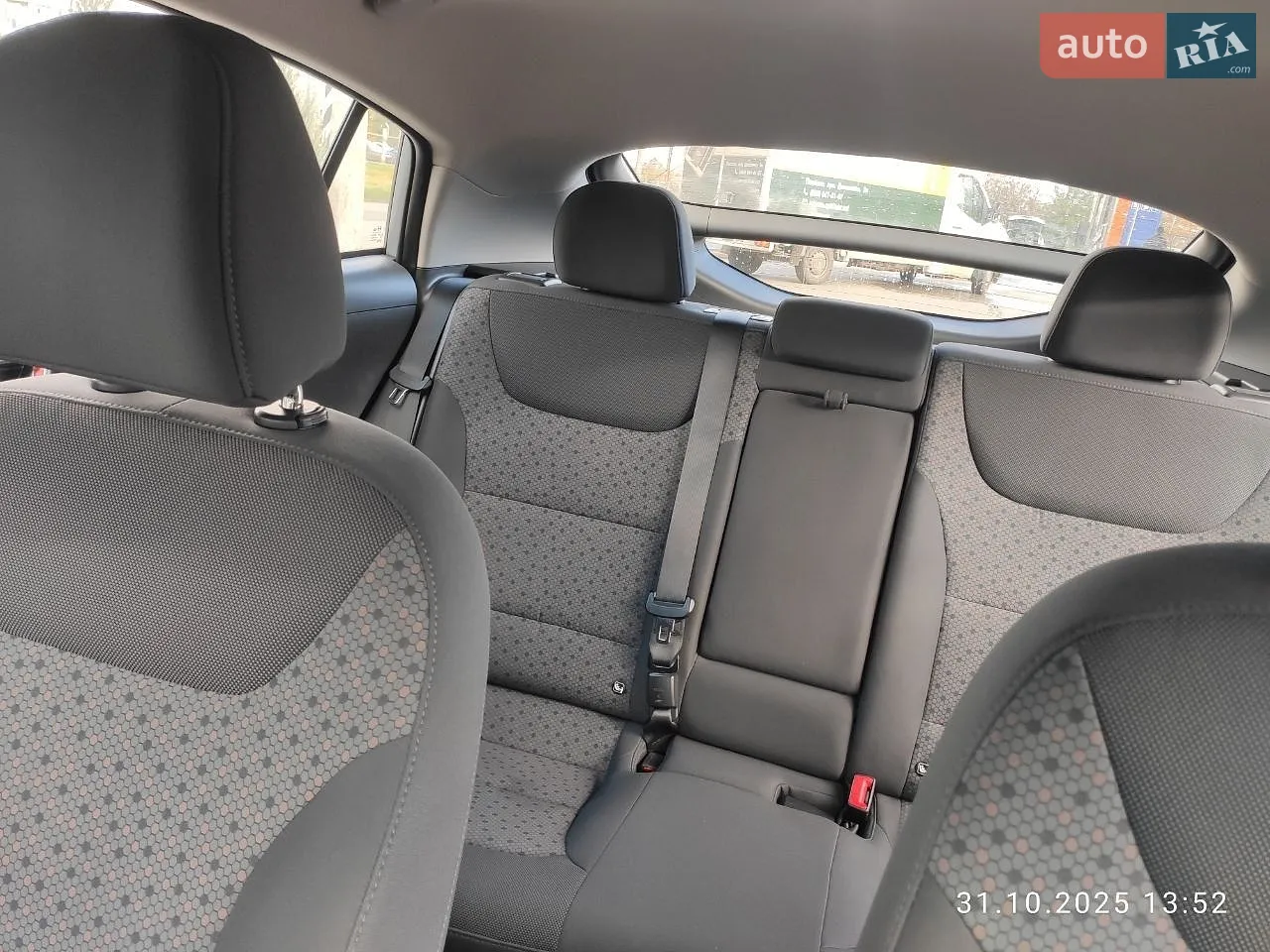2018 Hyundai IONIQ - мініатюра 12