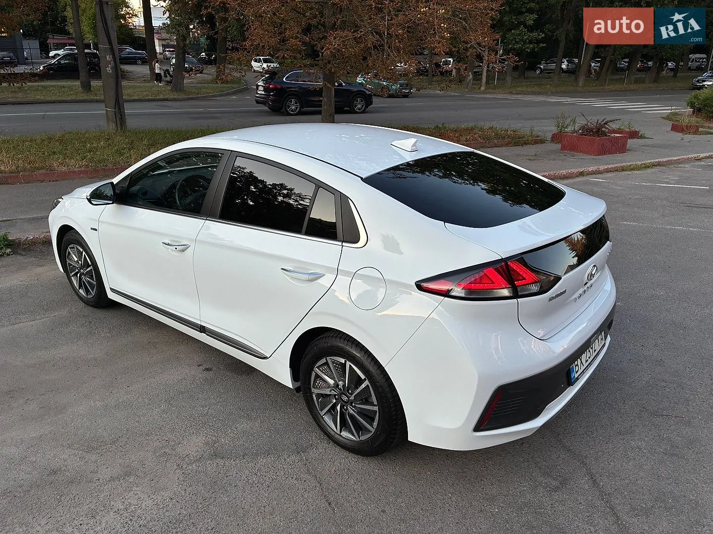 2020 Hyundai IONIQ - мініатюра 12