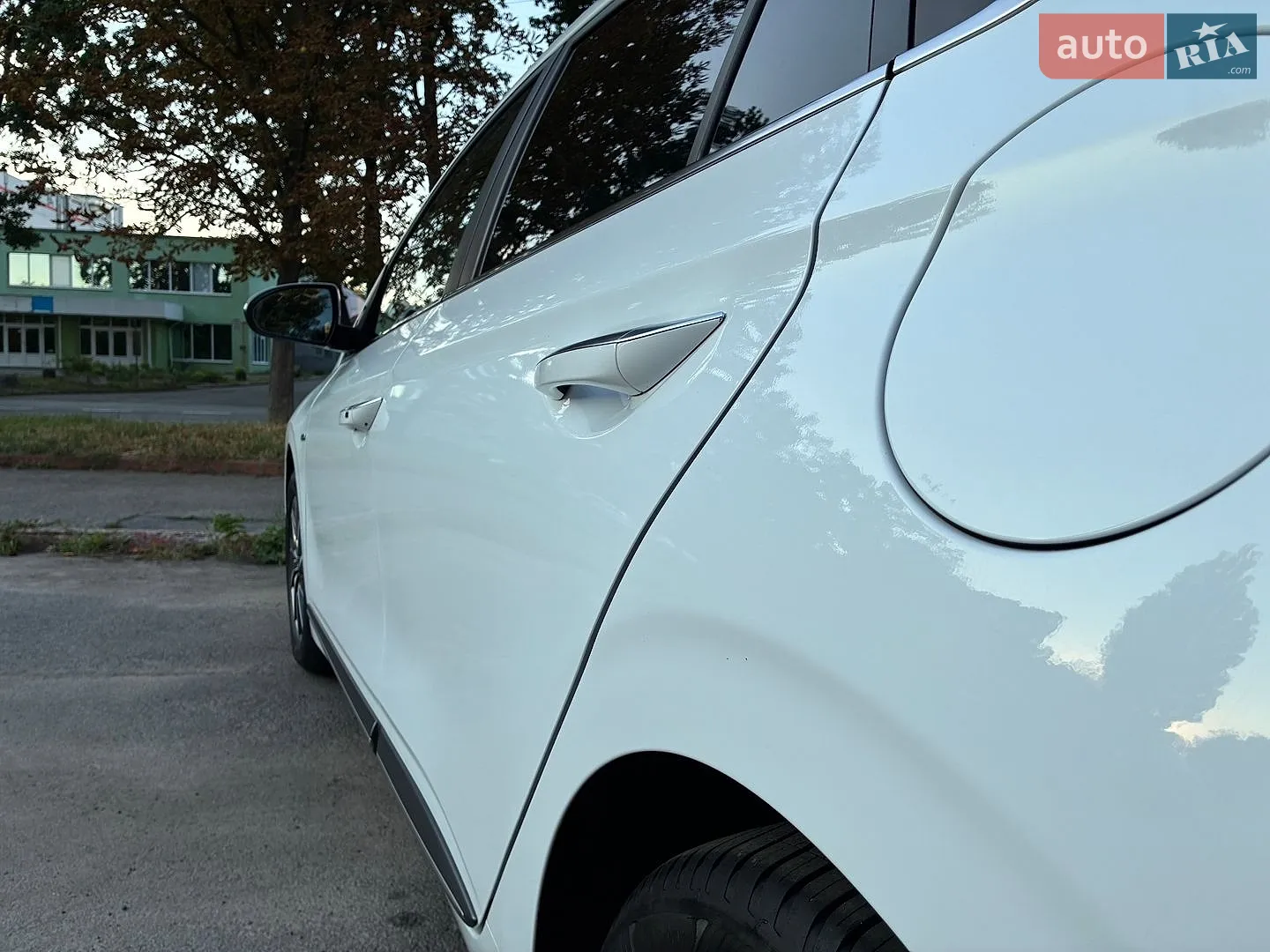 2020 Hyundai IONIQ - мініатюра 18