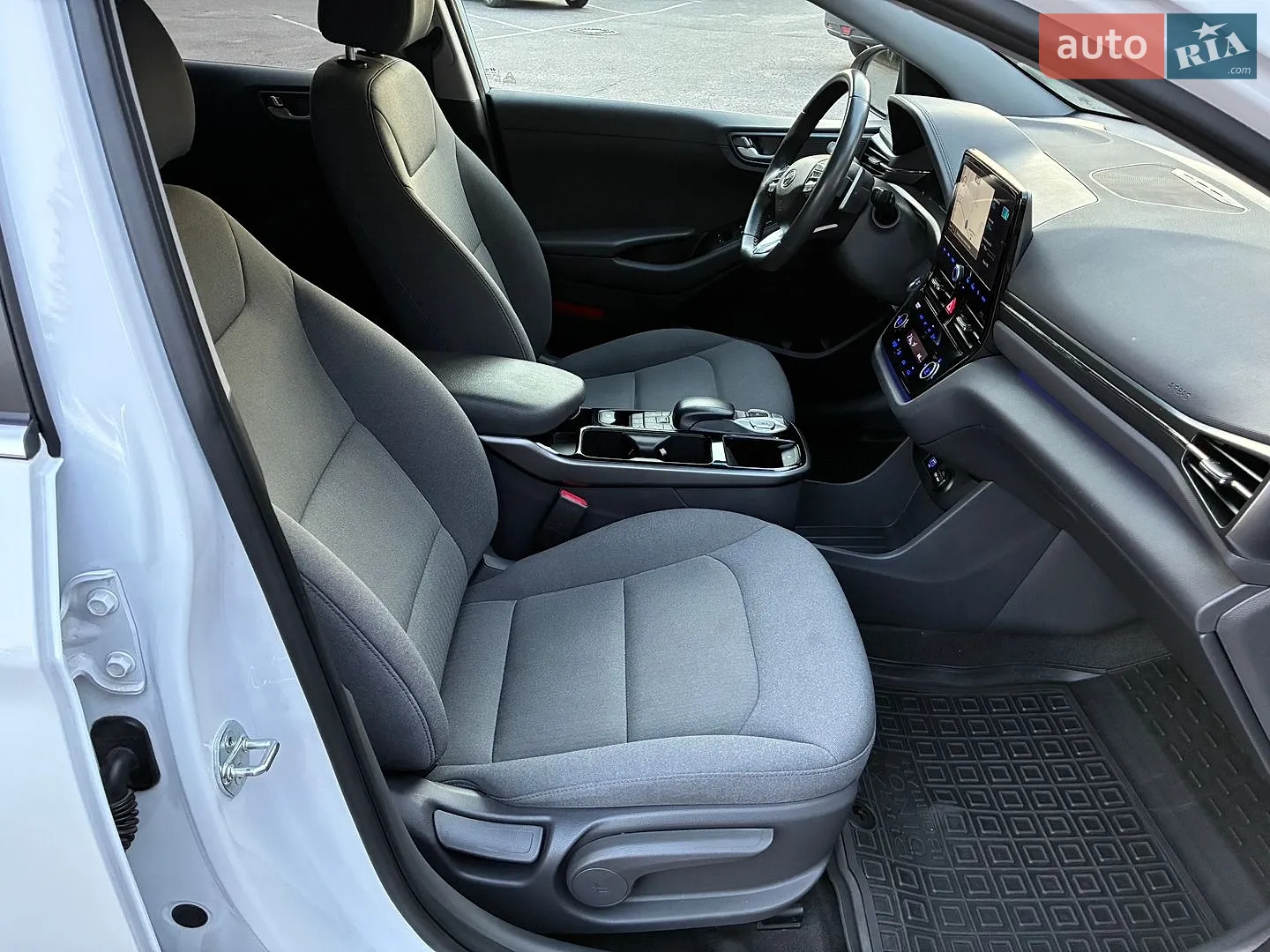 2020 Hyundai IONIQ - мініатюра 43