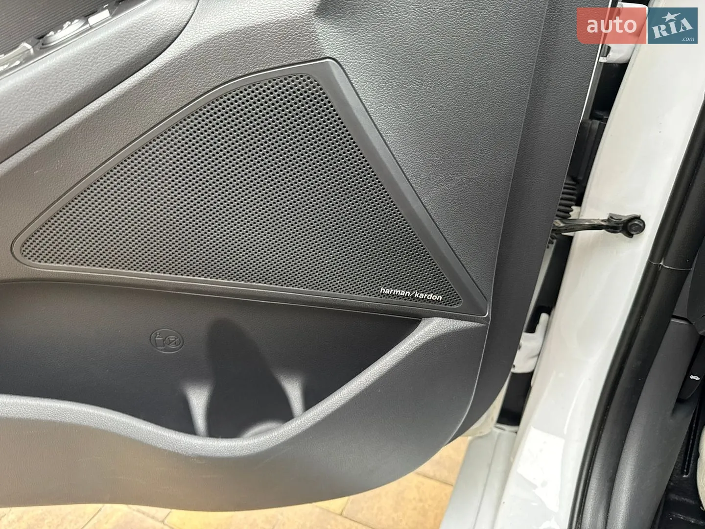 2020 Hyundai IONIQ - мініатюра 48