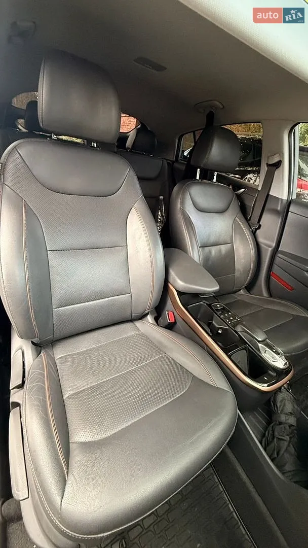 2018 Hyundai IONIQ - мініатюра 12