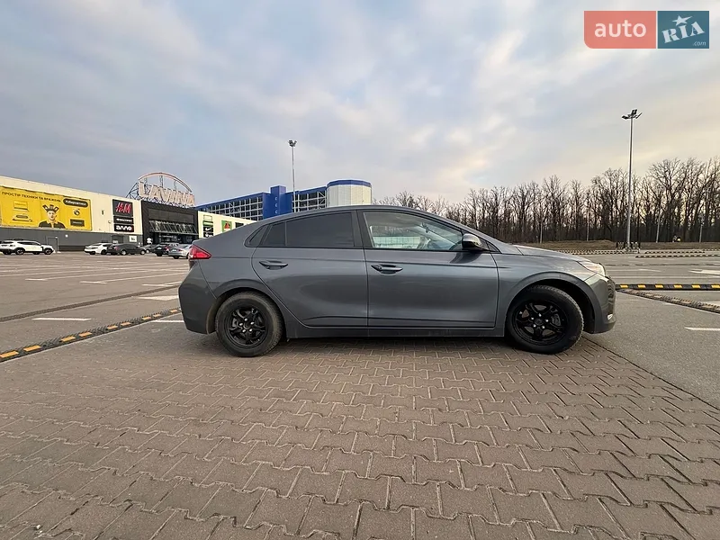 Hyundai Ioniq 2017