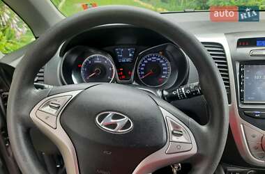 Хэтчбек Hyundai ix20 2012 в 