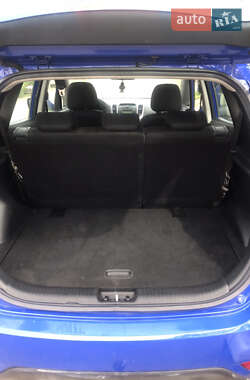 Хэтчбек Hyundai ix20 2013 в 