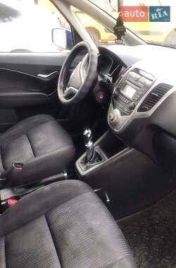 Хэтчбек Hyundai ix20 2013 в 