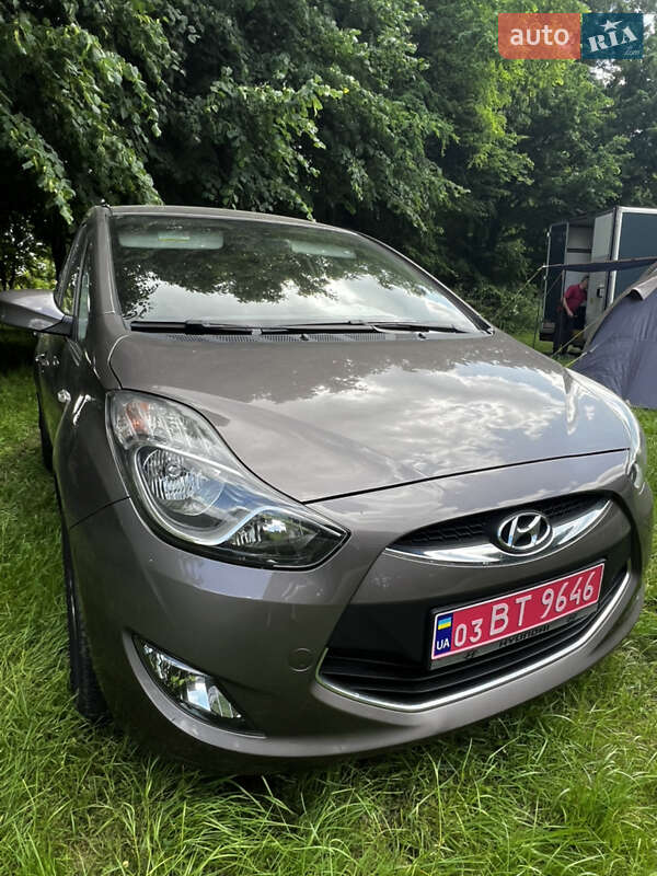Hyundai ix20 2012