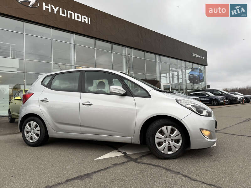 Хэтчбек Hyundai ix20 2012 в Киеве фото 4 Хэтчбек Hyundai ix20 2012 в Киеве