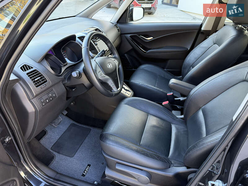 Хэтчбек Hyundai ix20 2010 в Луцке фото 11 Хэтчбек Hyundai ix20 2010 в Луцке