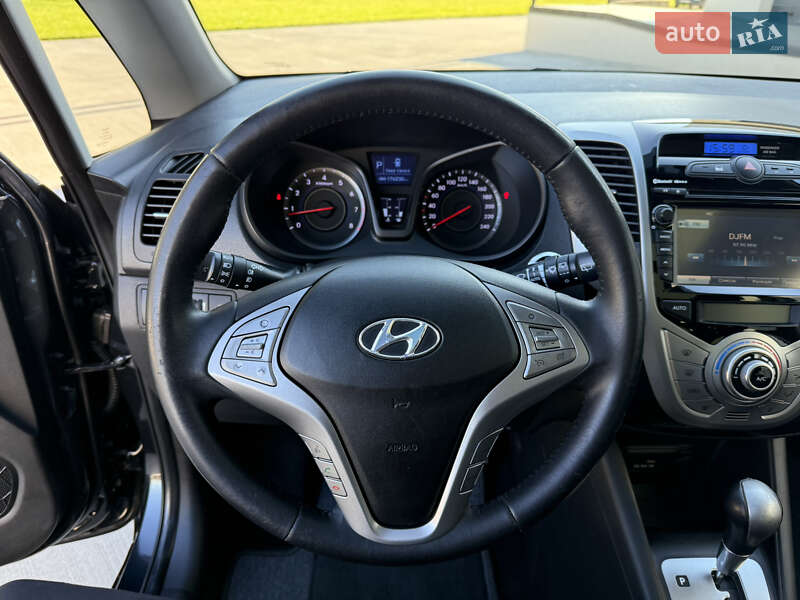 Хэтчбек Hyundai ix20 2010 в Луцке фото 15 Хэтчбек Hyundai ix20 2010 в Луцке