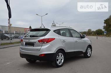 Внедорожник / Кроссовер Hyundai ix35 2011 в Харькове