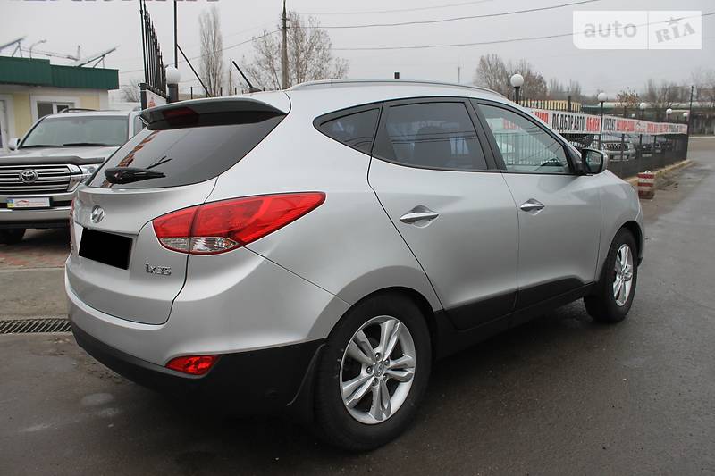 Позашляховик / Кросовер Hyundai ix35 2010 в Миколаєві