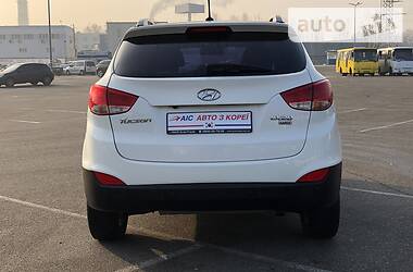 Позашляховик / Кросовер Hyundai ix35 2011 в 
